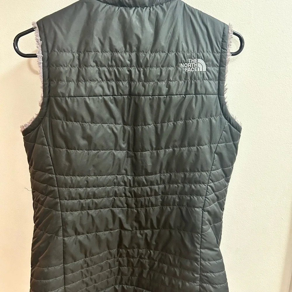 The‎ North Face Womens Reversible Puffer Vest Black Gray Fleece Insulated Size S